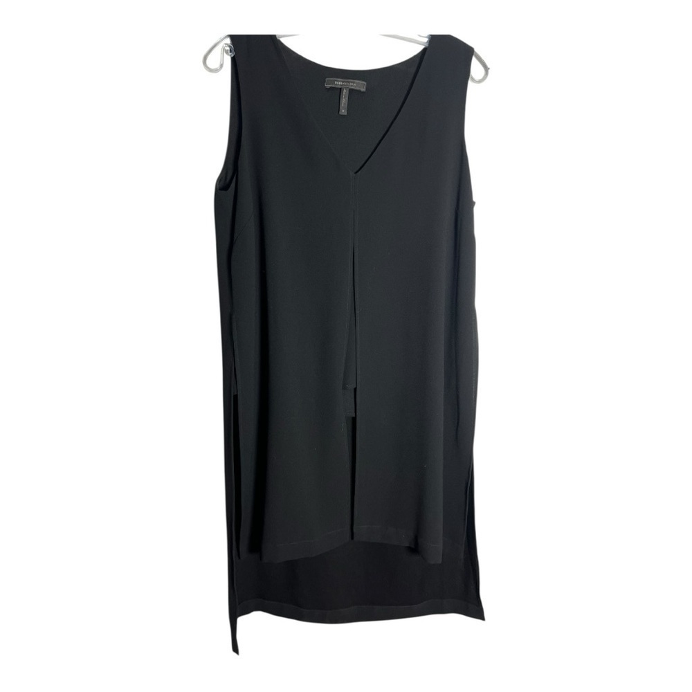 BCBGMaxAzria Black V-Neck Top - Office - luxury - Size M